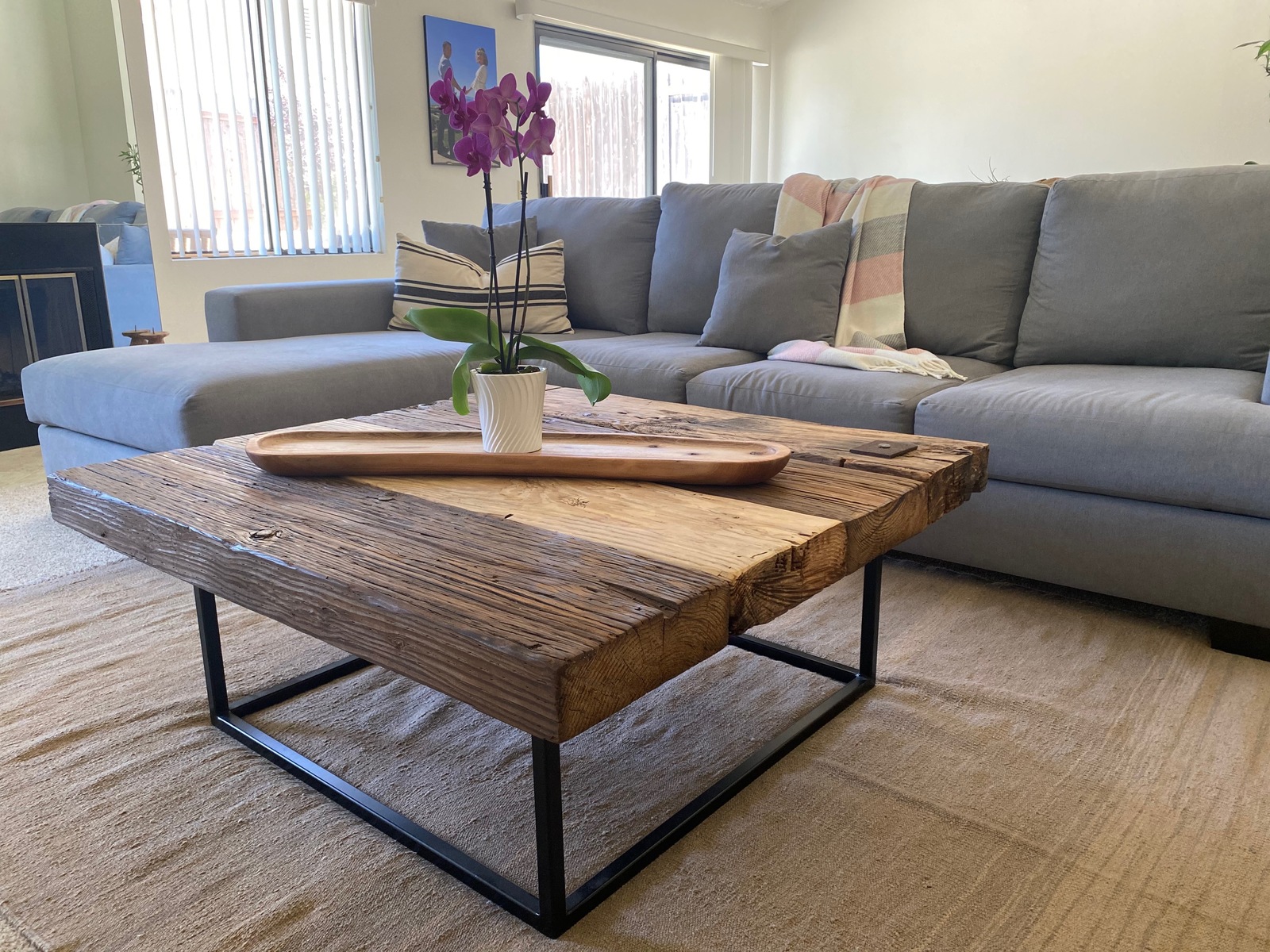 Custom Coffee Table Ventura